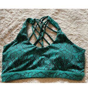 CVG "Junk in the Trunk" Butterfly Back Sports Bra (M)